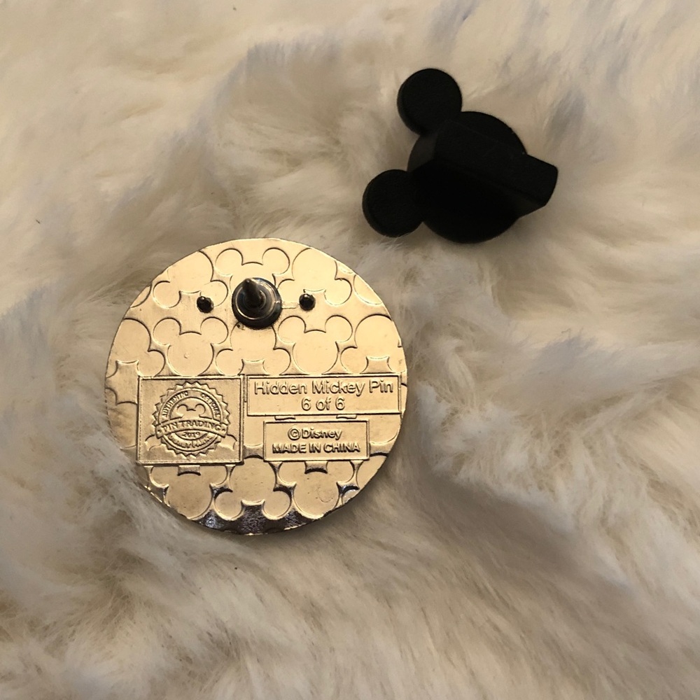 Authentic Hidden Mickey pin. Each pin $8 or 4 pins for $25, additional pins $5. - Picture 3 of 5